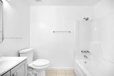 304 SW 77th Ter, North Lauderdale, FL 33068 - Photo 24