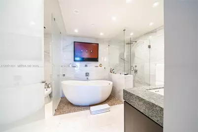 1425 Brickell Ave #PH3AB, Miami, FL 33131 - Photo 18