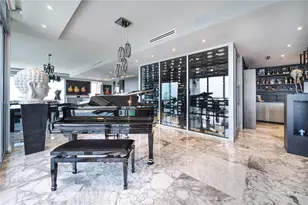 1425 Brickell Ave, Miami, FL 33131 - Photo 26