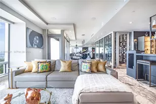 1425 Brickell Ave, Miami, FL 33131 - Photo 22
