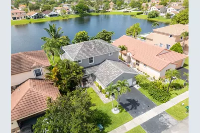 18546 NW 22nd St, Pembroke Pines, FL 33029 - Photo 34