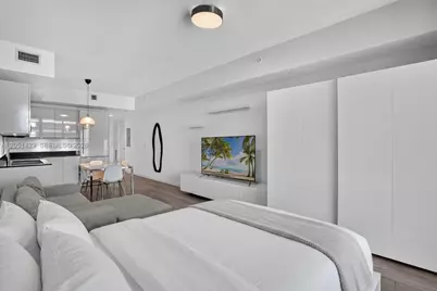 1010 Brickell Ave #3510, Miami, FL 33131 - Photo 12