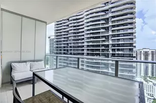 1010 Brickell Ave, Miami, FL 33131 - Photo 18