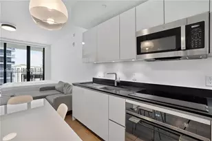 1010 Brickell Ave, Miami, FL 33131 - Photo 10