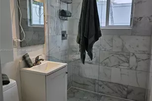 918 Jefferson Ave, Miami Beach, FL 33139 - Photo 24