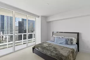 495 Brickell Ave, Miami, FL 33131 - Photo 22