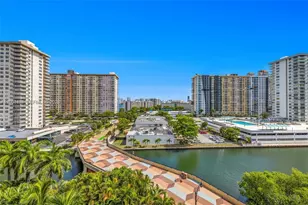17150 N Bay Rd, Sunny Isles Beach, FL 33160 - Photo 2
