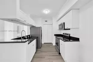 17150 N Bay Rd, Sunny Isles Beach, FL 33160 - Photo 12