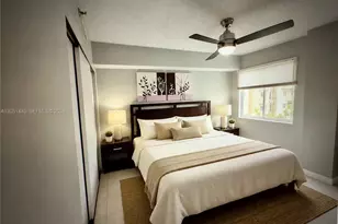 4854 NW 7th St, Miami, FL 33126 - Photo 6