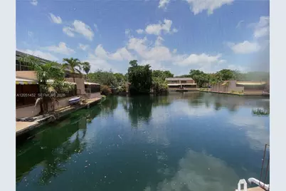 16100 Kilmarnock Dr, Miami Lakes, FL 33014 - Photo 48