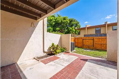 9260 NW 16th St #9260, Pembroke Pines, FL 33024 - Photo 28