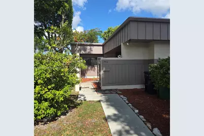 7412 SW 105th Pl #0, Miami, FL 33173 - Photo 4