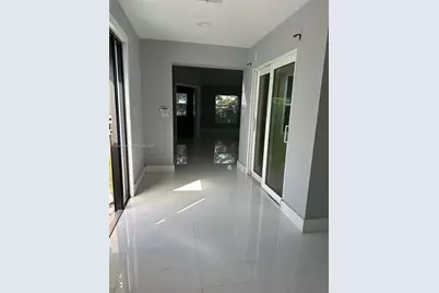 6061 NW 198th Ter, Miami, FL 33015 - Photo 32
