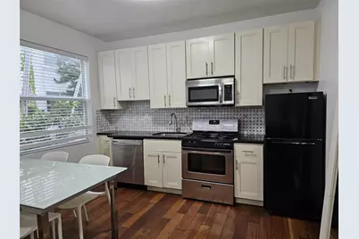 622 15th St #4, Miami Beach, FL 33139 - Photo 8
