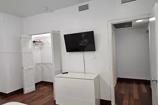 622 15th St, Miami Beach, FL 33139 - Photo 12