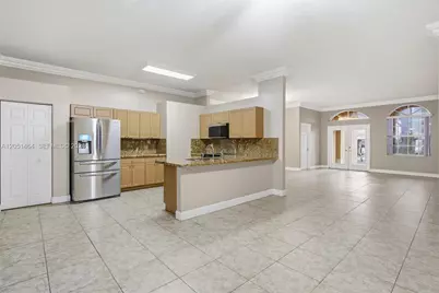2101 SE 17th Ave, Homestead, FL 33035 - Photo 4