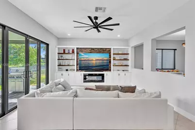 10855 Pacifica Way, Parkland, FL 33076 - Photo 18