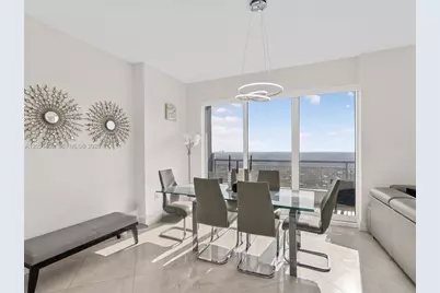 60 SW 13th St #4205, Miami, FL 33130 - Photo 4