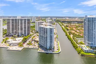 20515 E Country Club Dr, Aventura, FL 33180 - Photo 44