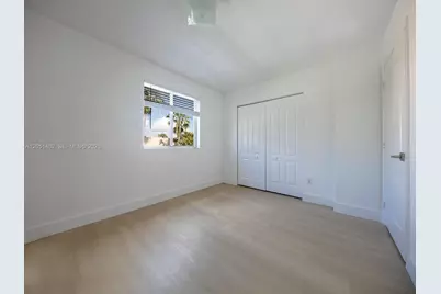 8260 NW 10th St #6, Miami, FL 33126 - Photo 16
