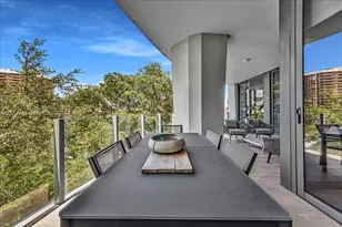 2831 S Bayshore Dr, Miami, FL 33133 - Photo 46