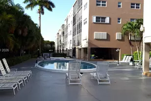 200 NE 14th Ave, Hallandale Beach, FL 33009 - Photo 20