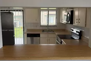 798 SW Claudia Ave, Port Saint Lucie, FL 34953 - Photo 1