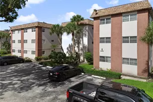 2431 SW 82nd Ave, Davie, FL 33324 - Photo 2