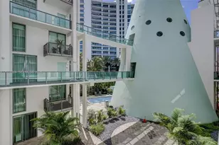 6000 Collins Ave, Miami Beach, FL 33140 - Photo 34