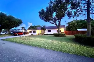 16330 SW 282nd St, Homestead, FL 33033 - Photo 6