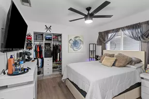 2884 W 75th St, Hialeah, FL 33018 - Photo 8