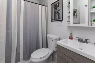 2884 W 75th St, Hialeah, FL 33018 - Photo 10
