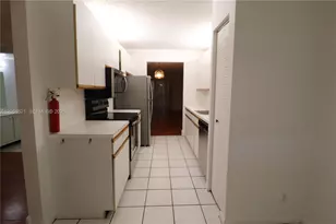 1200 SW 124th Terrace, Pembroke Pines, FL 33027 - Photo 12