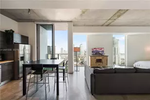 151 SE 1st St, Miami, FL 33131 - Photo 8