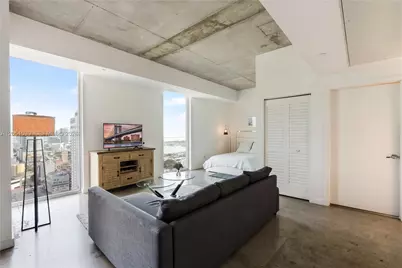 151 SE 1st St #3408, Miami, FL 33131 - Photo 10