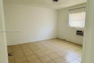 1755 NE 116th Rd, North Miami, FL 33181 - Photo 6