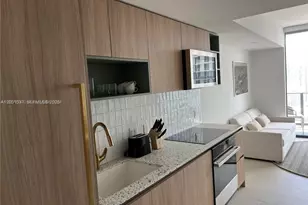 159 NE 6th St, Miami, FL 33132 - Photo 4