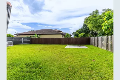 28381 SW 128th Pl, Homestead, FL 33033 - Photo 2
