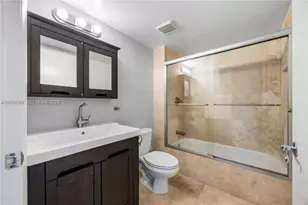 16590 NE 26th Ave, North Miami Beach, FL 33160 - Photo 6