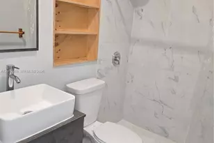 1629 SW 6th St, Miami, FL 33135 - Photo 32
