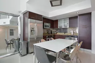 41 SE 5th St, Miami, FL 33131 - Photo 6