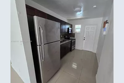 4151 SW 19th St #2, West Park, FL 33023 - Photo 6