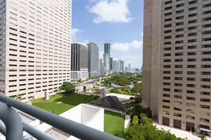 335 S Biscayne Blvd, Miami, FL 33131 - Photo 2