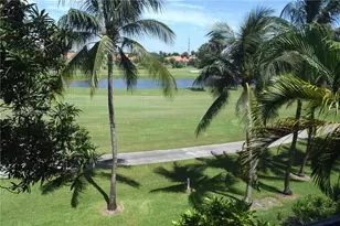 3970 Oaks Clubhouse Dr, Pompano Beach, FL 33069 - Photo 20