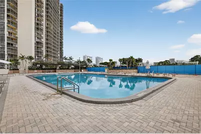 20335 W Country Club Dr #PH4, Aventura, FL 33180 - Photo 34