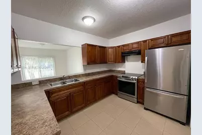 2730 NW 11th St #0, Fort Lauderdale, FL 33311 - Photo 8
