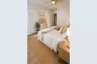 1919 SW 2nd St #B, Miami, FL 33135 - Photo 8