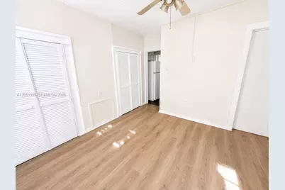 1919 SW 2nd St #B, Miami, FL 33135 - Photo 12