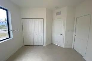 575 NE 208th Terrace, Miami, FL 33179 - Photo 6