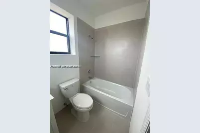 575 NE 208th Ter #575, Miami, FL 33179 - Photo 30